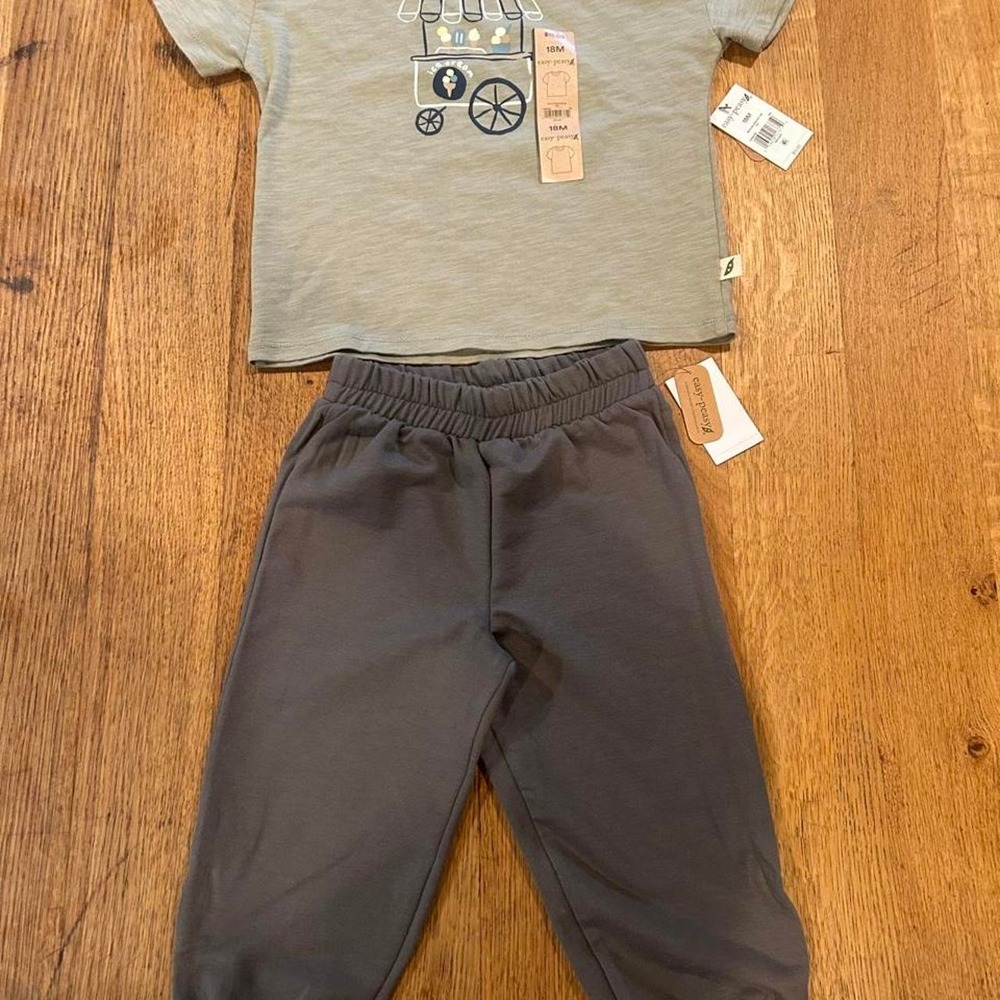 Size 18 months easy peasy outfit